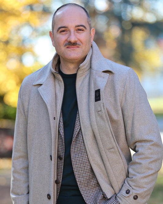 Tagliatore- Giacca | Roberto Collina - Maglia | Briglia1949 - Pantalone | Fay - Trench