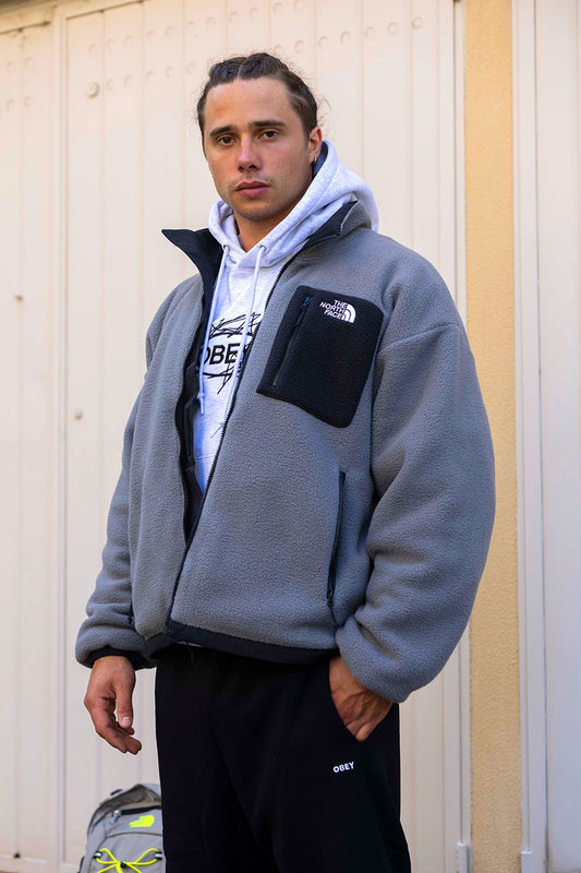 North Face - Pile, Zaino | Obey - Felpa, Pantaloni