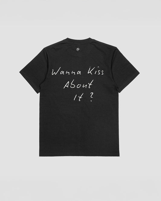Philía "Wanna Kiss About It? Tee